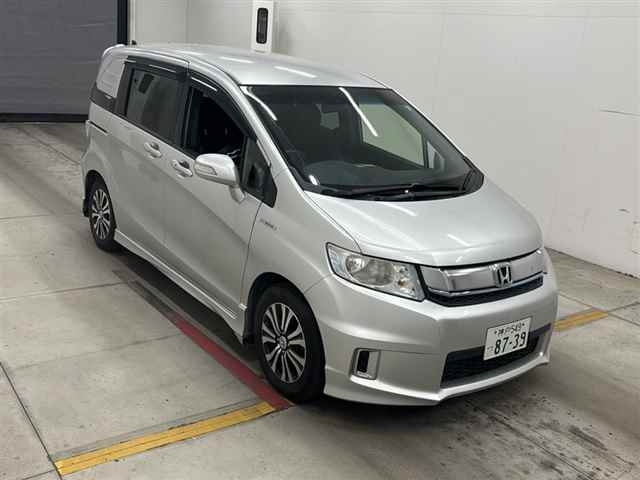 HONDA FREED 2014