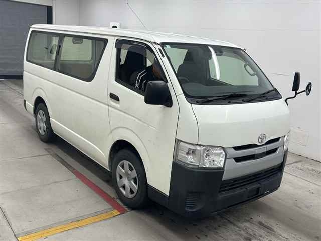 TOYOTA REGIUS ACE VAN 2019