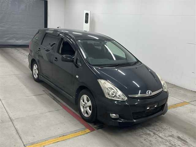 TOYOTA WISH 2009