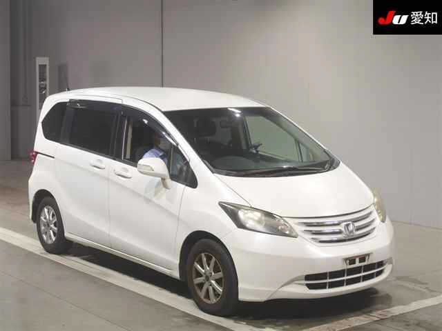 HONDA FREED 2010