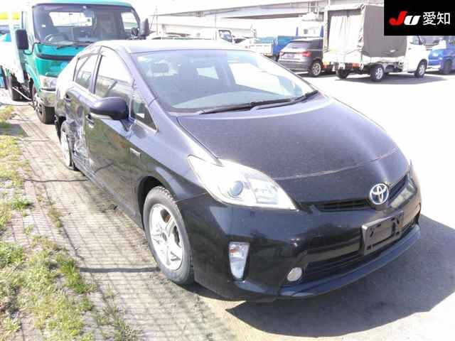 TOYOTA PRIUS 2013