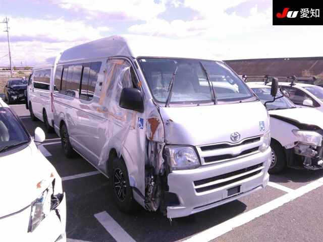 TOYOTA HIACE VAN 2012