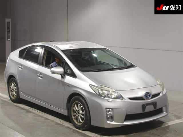 TOYOTA PRIUS 2010
