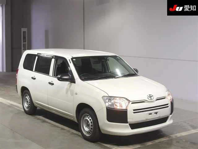 TOYOTA PROBOX 2022
