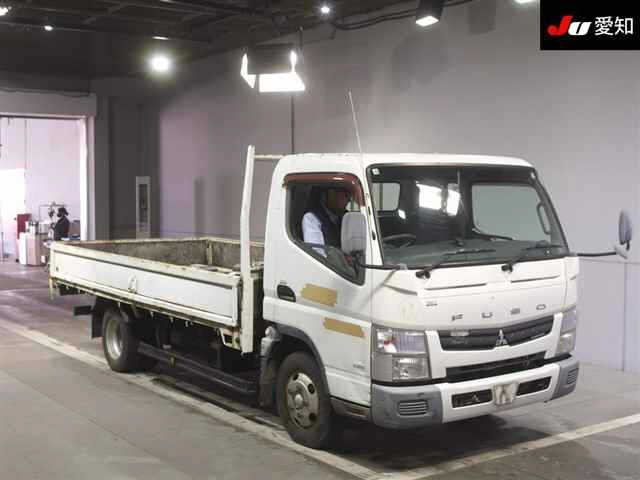 MITSUBISHI CANTER 2011