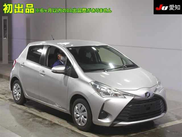 TOYOTA VITZ 2018