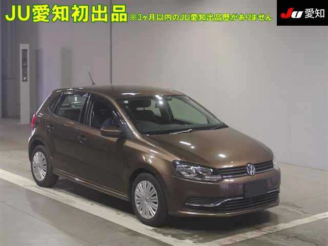 VOLKSWAGEN POLO 2015