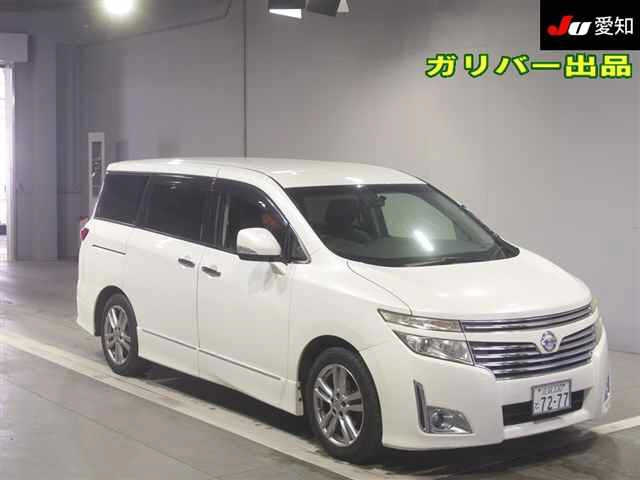 NISSAN ELGRAND 2011