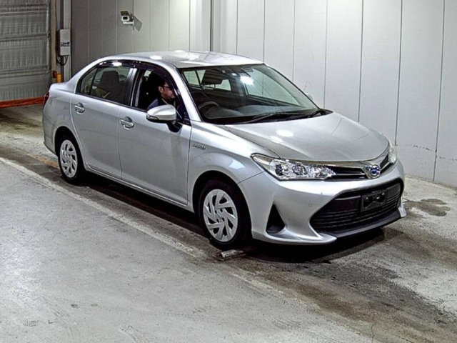 TOYOTA COROLLA AXIO 2020