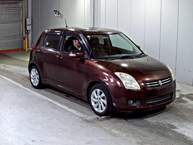 SUZUKI SWIFT 2010