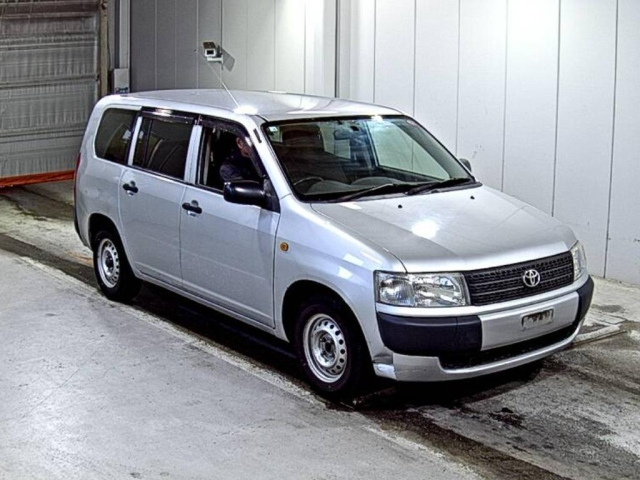 TOYOTA PROBOX 2013