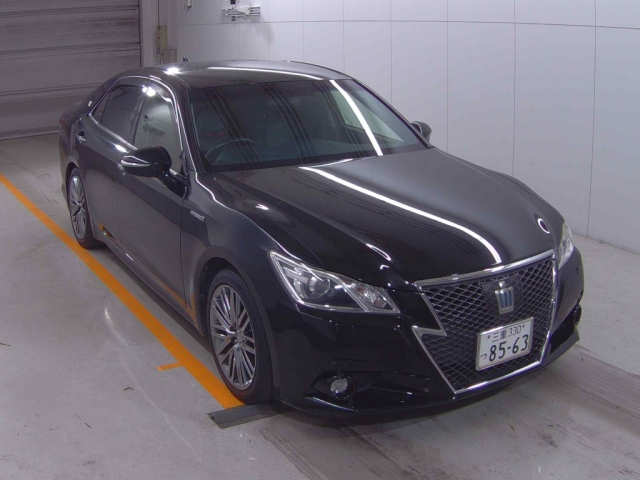 TOYOTA CROWN 2013