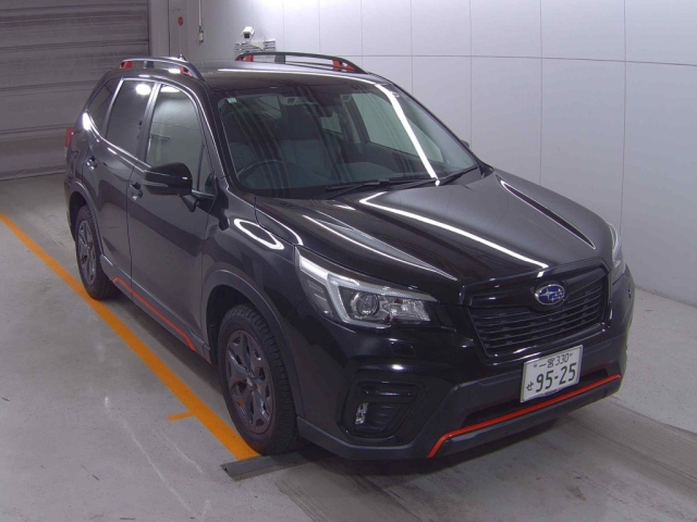 SUBARU FORESTER 2018