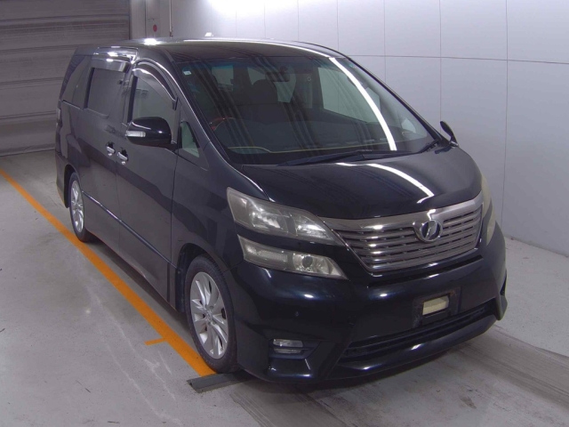 TOYOTA VELLFIRE 2010