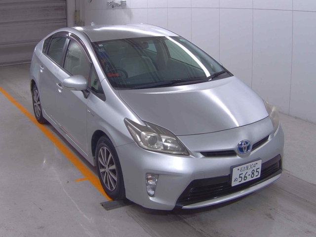 TOYOTA PRIUS 2012