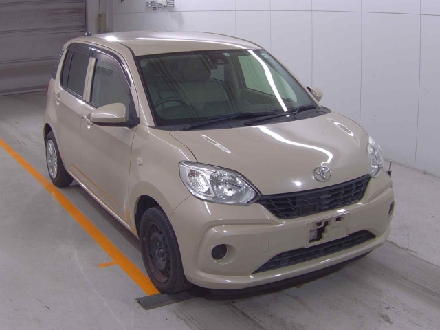 TOYOTA PASSO 2016