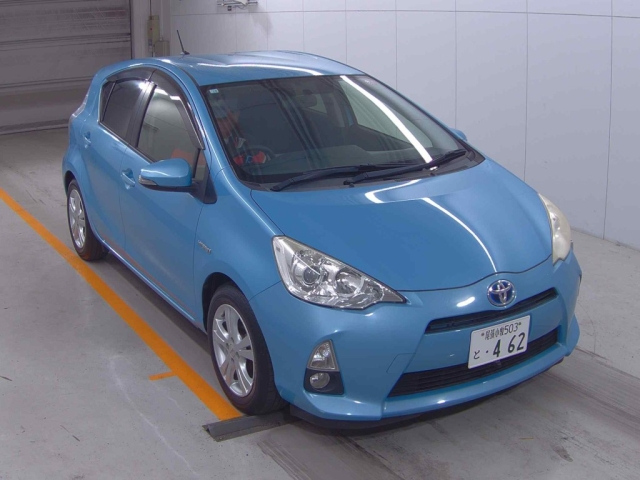 TOYOTA AQUA 2014