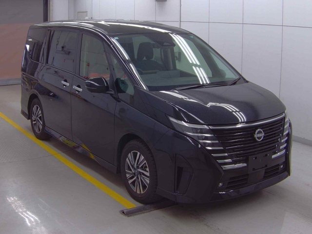 NISSAN SERENA 2023