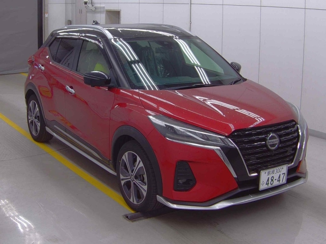 NISSAN KIX 2021