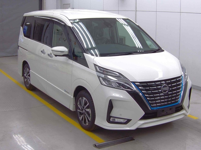 NISSAN SERENA 2020