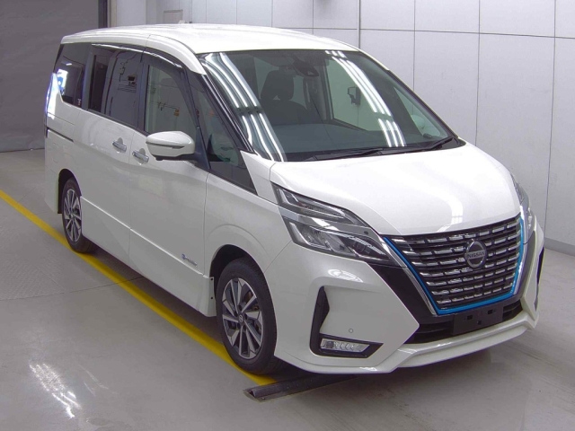 NISSAN SERENA 2020