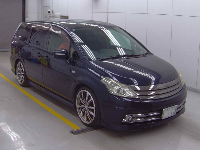 NISSAN PRESAGE 2008