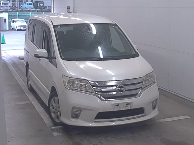 NISSAN SERENA 2012