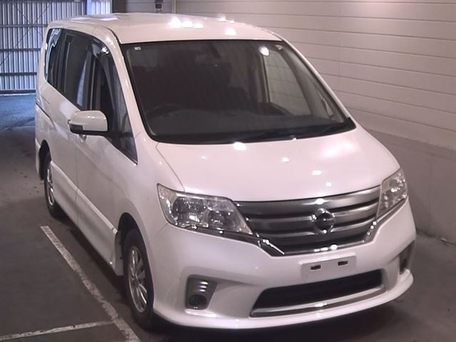 NISSAN SERENA 2012