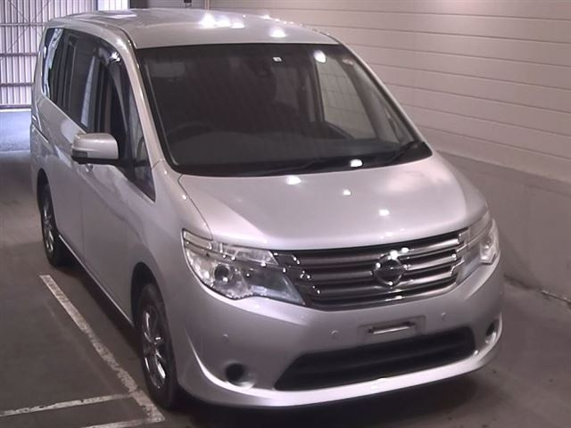 NISSAN SERENA 2014