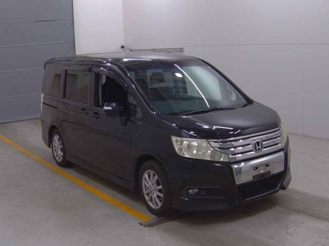 HONDA STEP WAGON 2010
