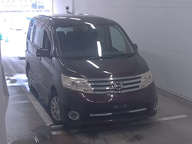 NISSAN SERENA 2009