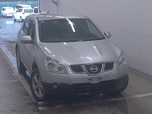 NISSAN DUALIS 2012