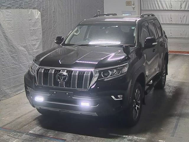 TOYOTA LAND CRUISER PRADO 2022