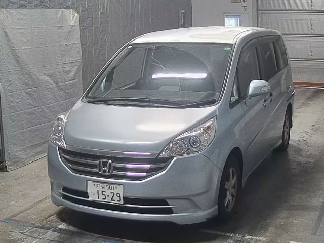 HONDA STEP WAGON 2009