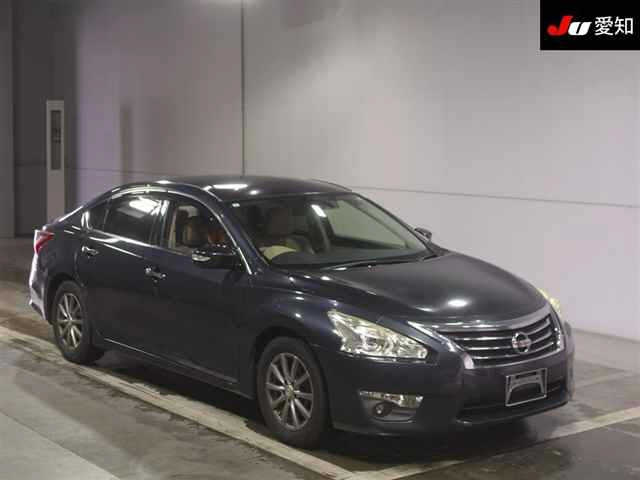 NISSAN TEANA 2015