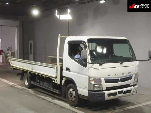 MITSUBISHI CANTER 2020