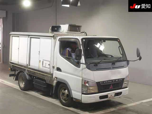 MITSUBISHI CANTER 2006