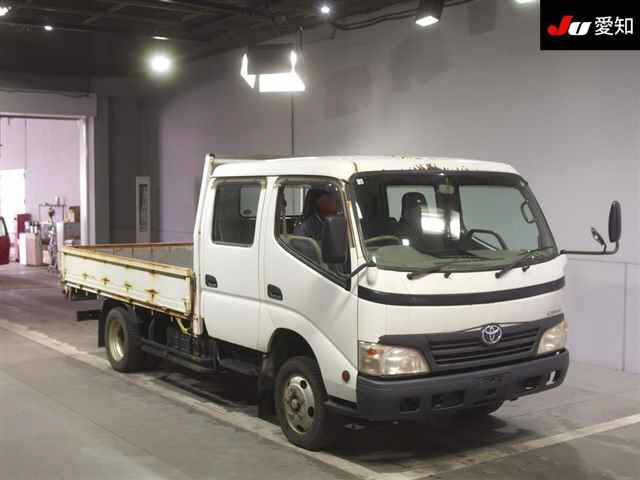 TOYOTA DYNA