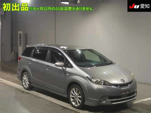 TOYOTA WISH 2011