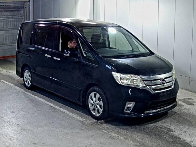 NISSAN SERENA 2012