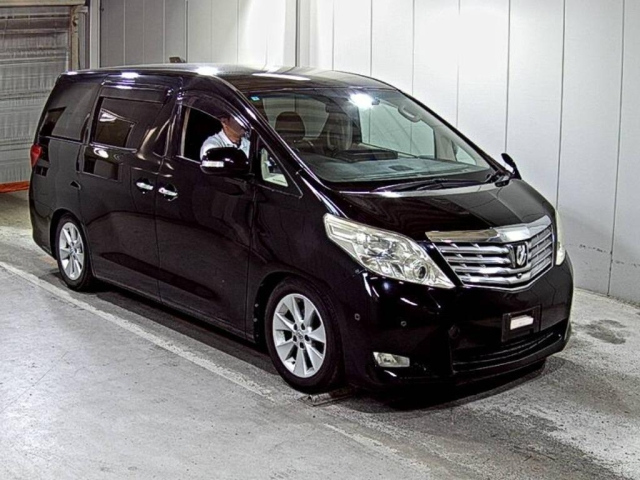 TOYOTA ALPHARD 2009