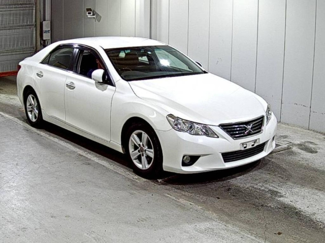 TOYOTA MARK X 2012
