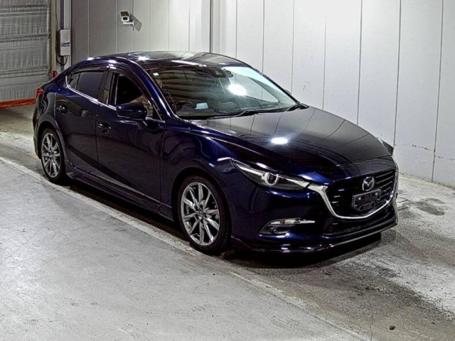 MAZDA AXELA 2016