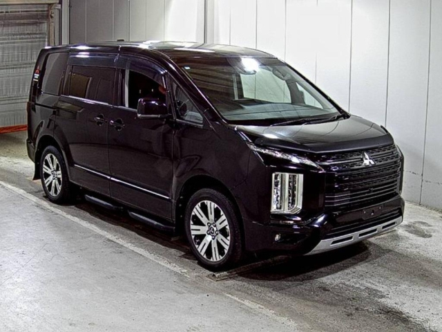 MITSUBISHI DELICA D5 2020