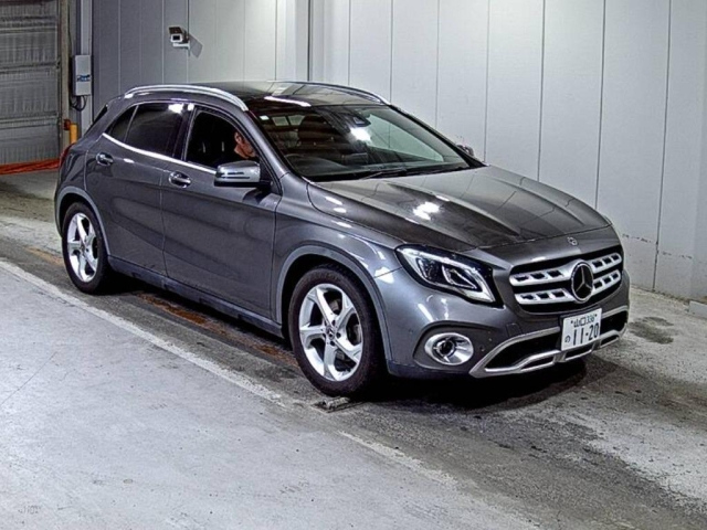 MERCEDES BENZ GLA CLASS 2018