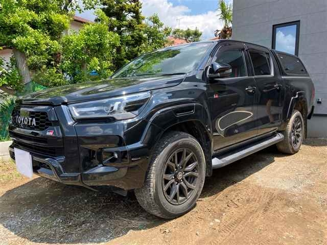 TOYOTA HILUX 2022