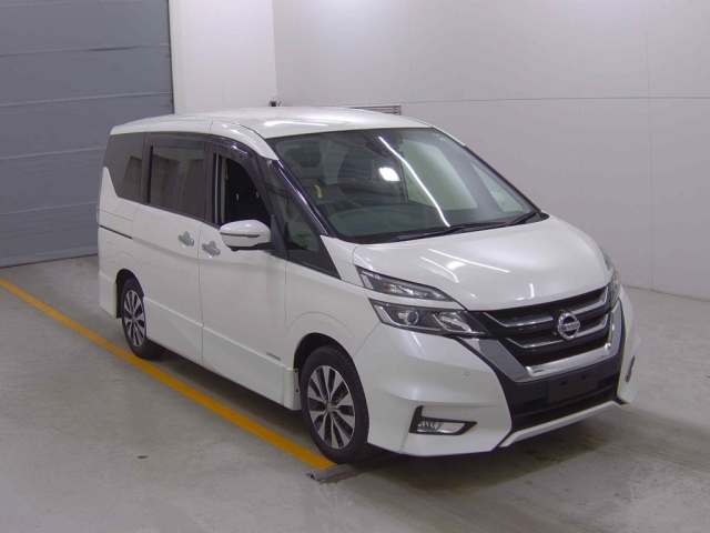 NISSAN SERENA 2019