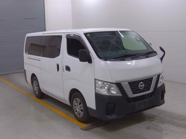 NISSAN CARAVAN VAN 2018