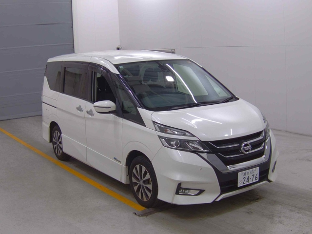NISSAN SERENA 2017
