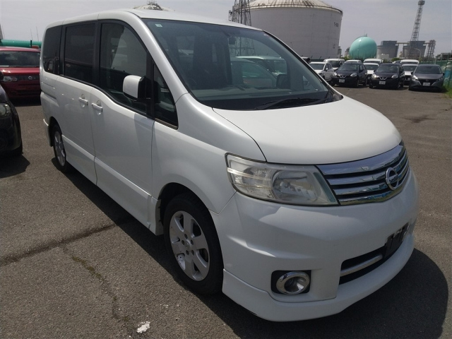 NISSAN SERENA 2007